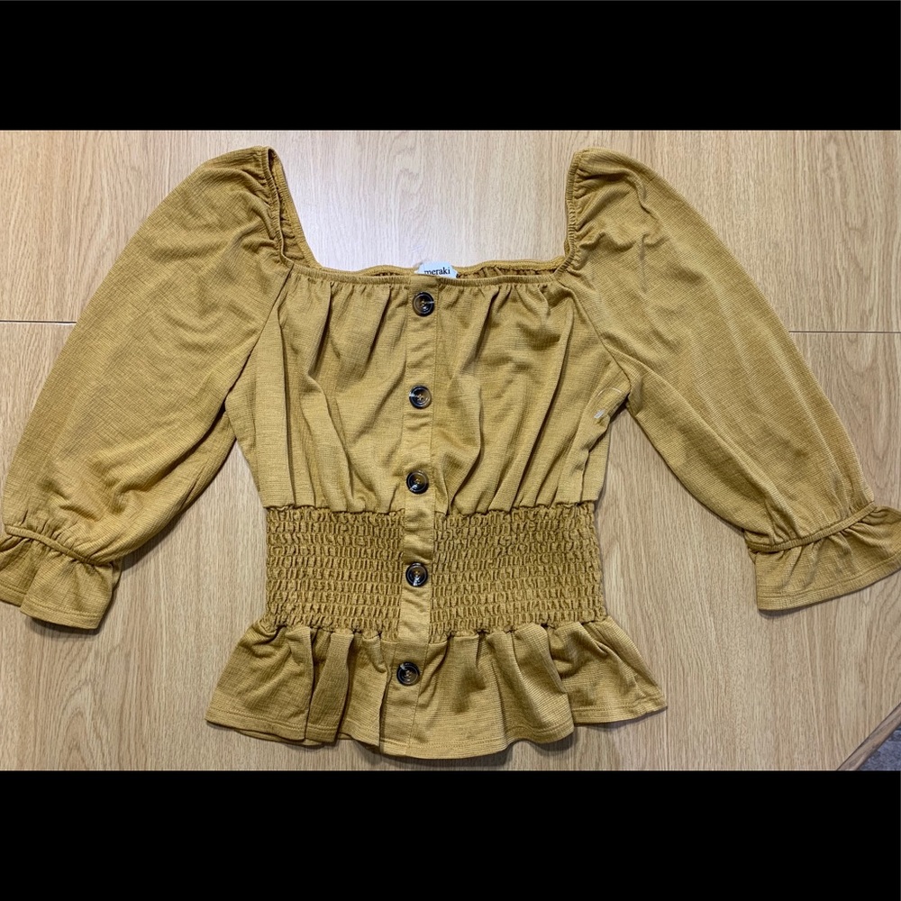 Meraki Size S Top Mustard Color